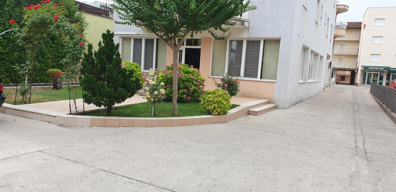 Pansion Matija Bed & Breakfast Medjugorje Exterior photo