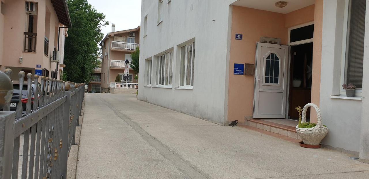 Pansion Matija Bed & Breakfast Medjugorje Exterior photo